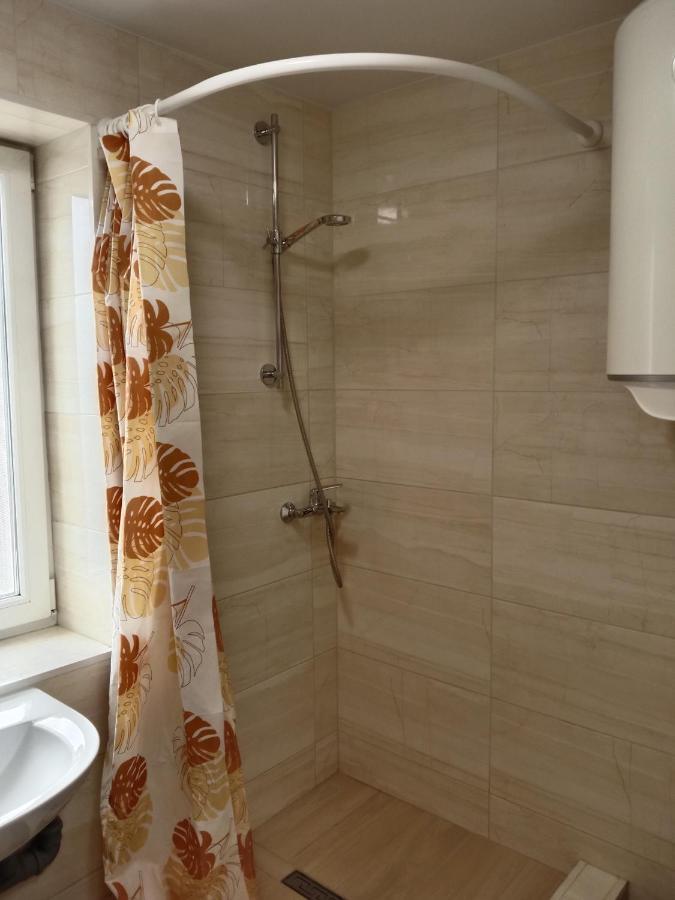 105 Apartman Khmelʼnytsʼkyy Kültér fotó